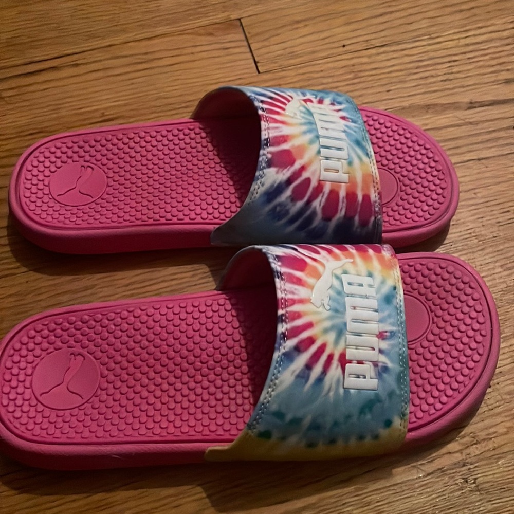 PUMA slides size 7